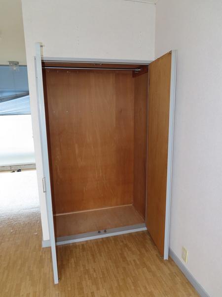 舟山ビル 部屋画像