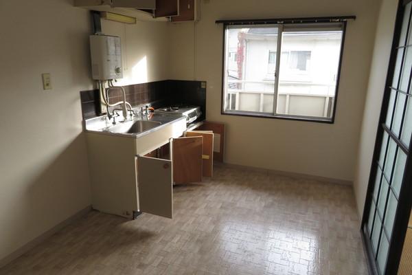 福島市南沢又アパート キッチン