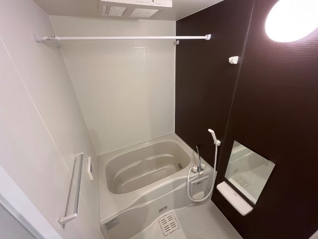 パープル 部屋画像