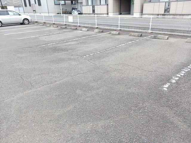 フォレスト・ヴィラＡ（102） 駐車場