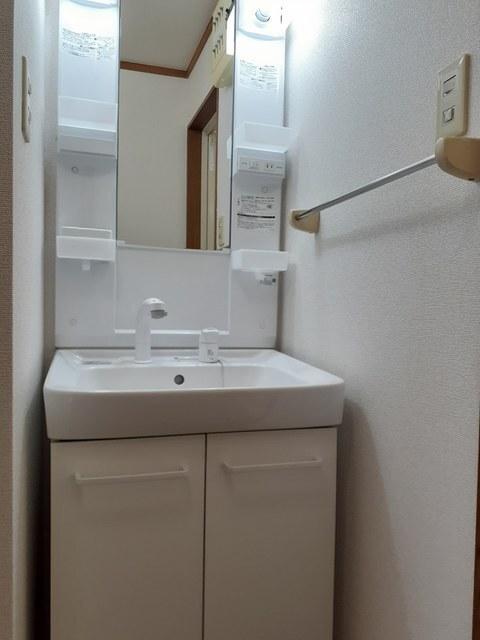 プチハウス堂宮敷（102） 洗面