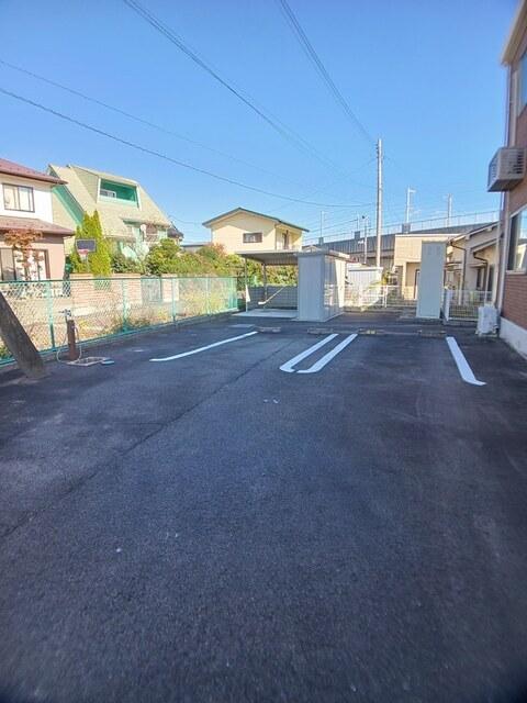 デュナスティ・Ⅱ（202） 駐車場