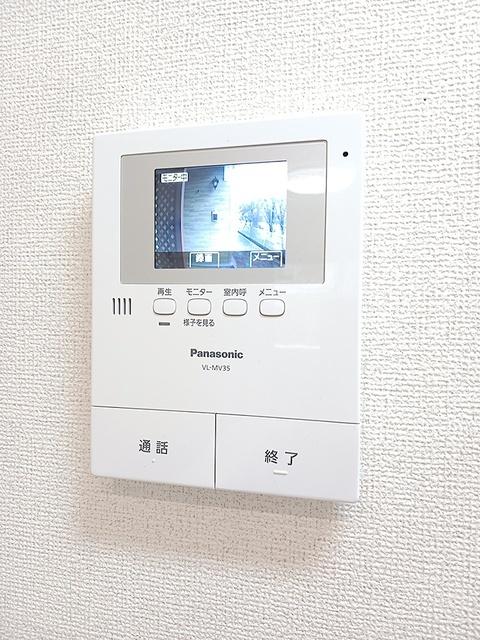 メゾン・ジュネス（101） 玄関