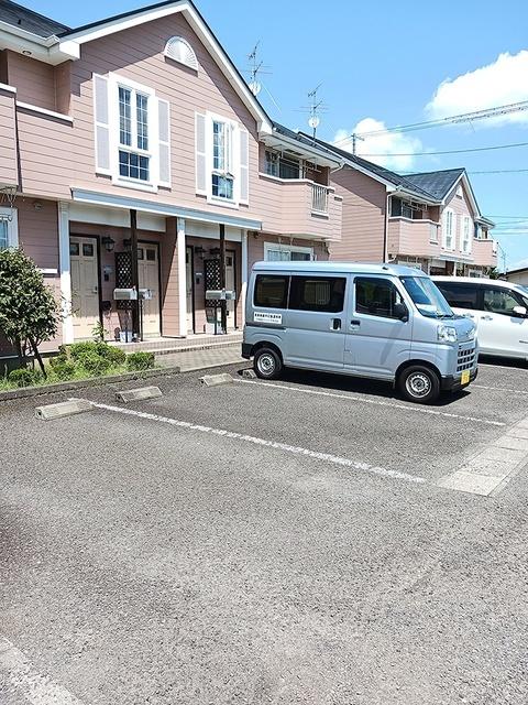 サニークァイエットⅡ（201） 駐車場