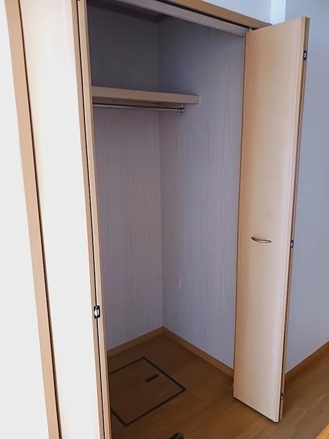 プロムナードＮ・Ⅱ（101） 収納