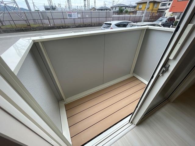 腰浜リバーサイド（102） バルコニー