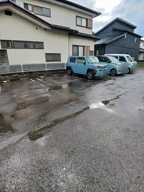 Ｗ・ホープⅠ（103） 駐車場