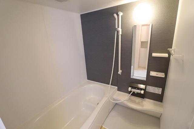 クレア・ド・ルーン（302） 部屋画像