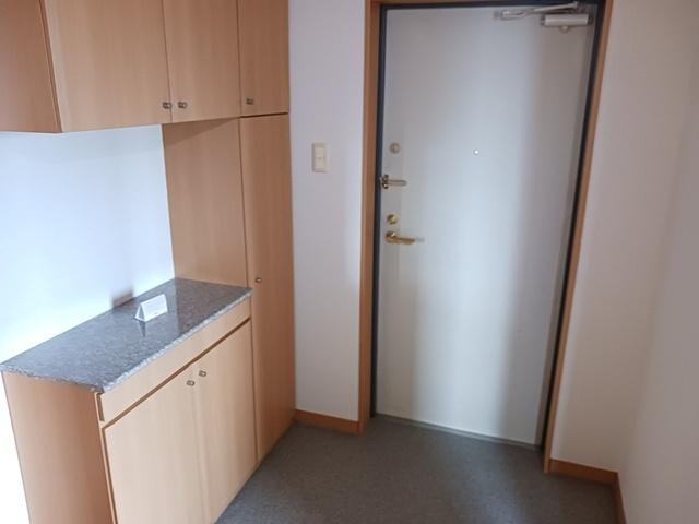 グランソレイユ西中央（501） 玄関