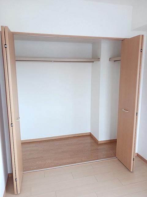 グランソレイユ西中央（501） 収納
