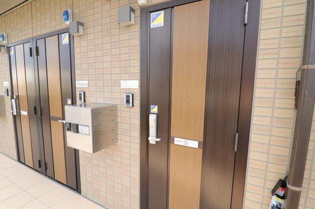 グリュック（103） 玄関