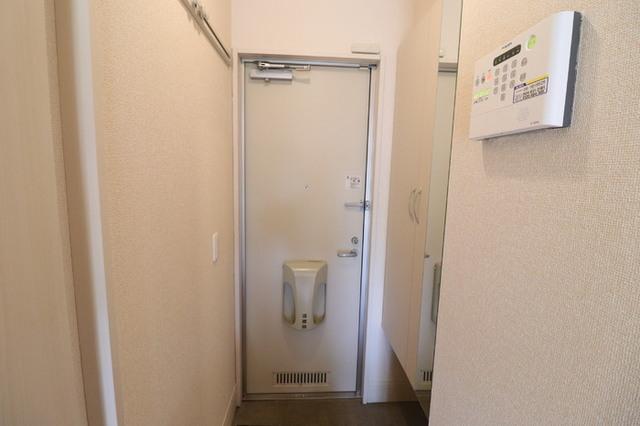 Ｄ−ｒｏｏｍ清水（105） 玄関