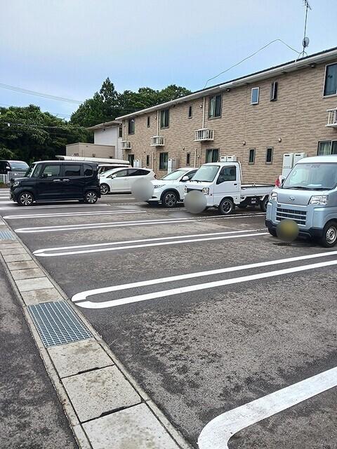 クレアホーム（101） 駐車場