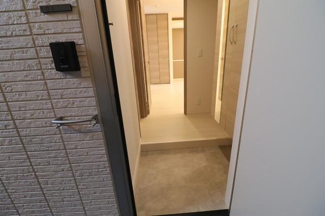 Ｄ−ＲＯＯＭ　野田町（101） 玄関