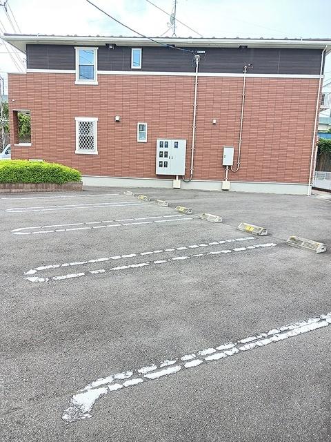カーサ・プラシードＳ（103） 駐車場