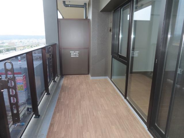 レーベン福島ONE TOWER バルコニー