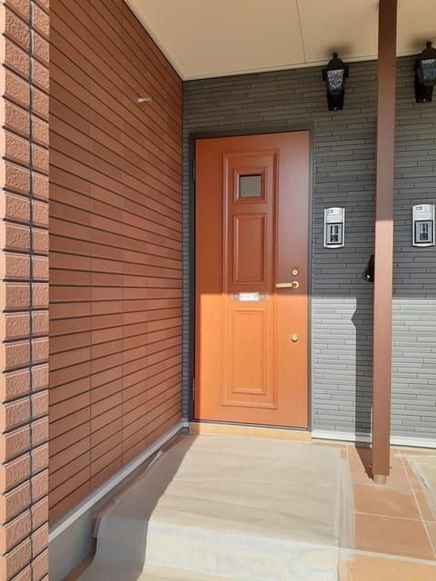 ディアーズ茨沢（101） 玄関
