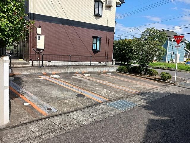 ベルメゾンＢＢ３（105） 駐車場