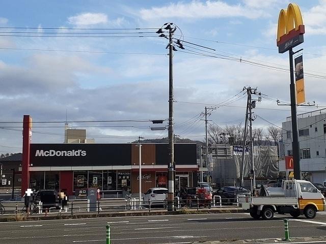 マクドナルド４号線福島入江町店：170m