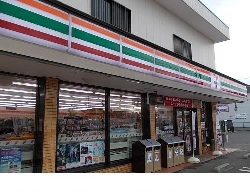 セブンイレブン鎌田店：250m