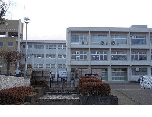 福島市立信夫中学校：1300m
