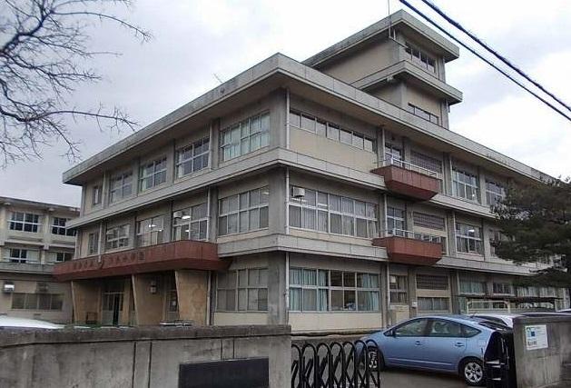福島市立瀬上小学校：1000m
