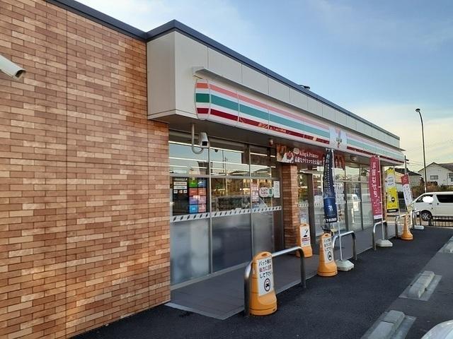セブンイレブン福島渡利弁天山前：800m