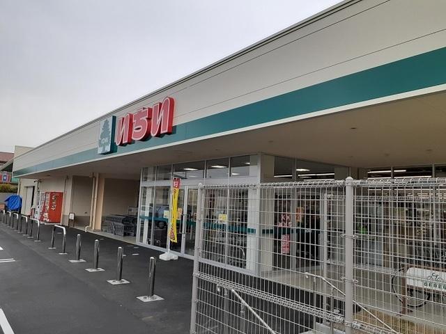 いちい鳥川店：1000m