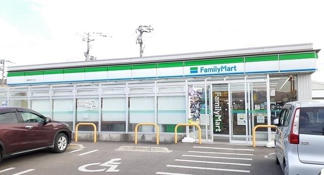 ファミリーマート福島南沢又店：400m