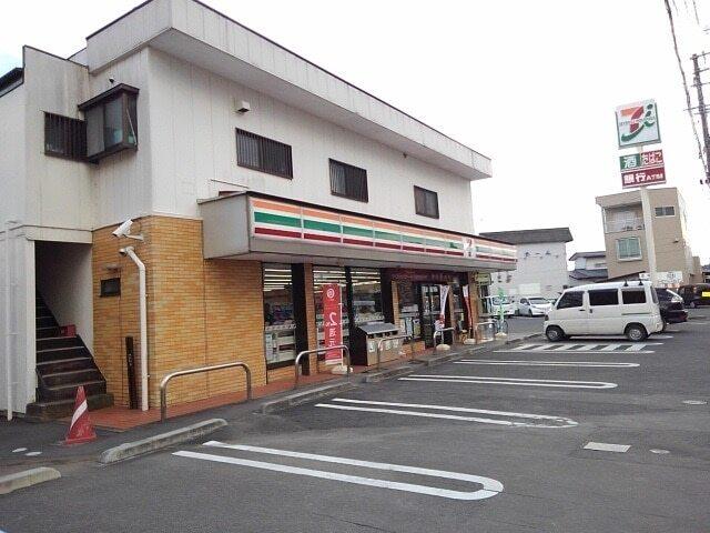 セブンイレブン岡部店：280m