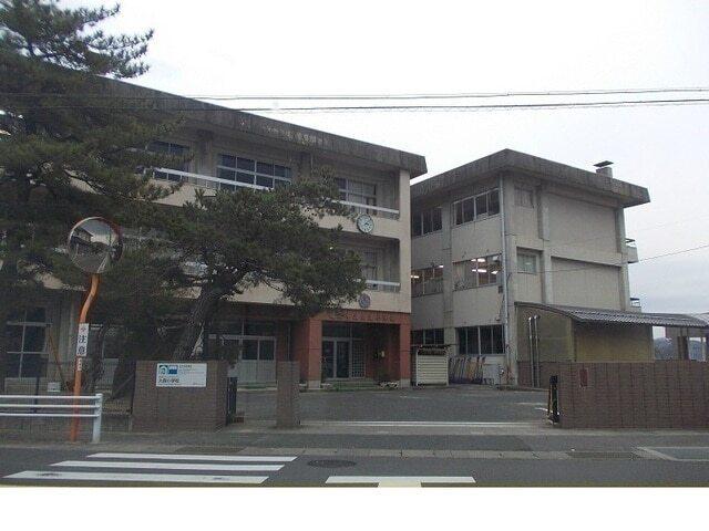 福島市立大森小学校：1500m