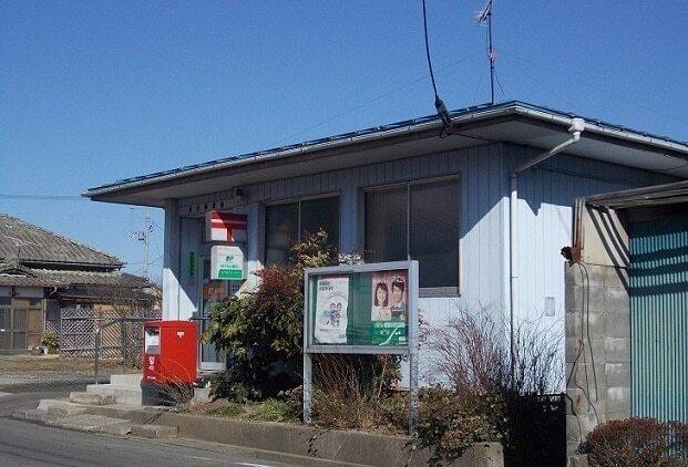 鳥川郵便局：850m