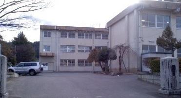 渡利中学校：1900m