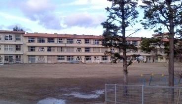 渡利小学校：2600m