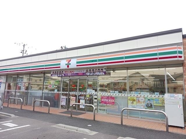 セブンイレブン森合店：350m
