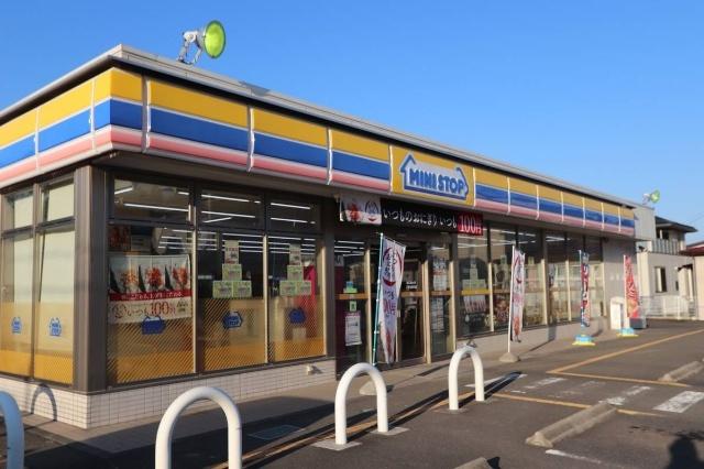 ミニストップ二本松郭内店：2621m