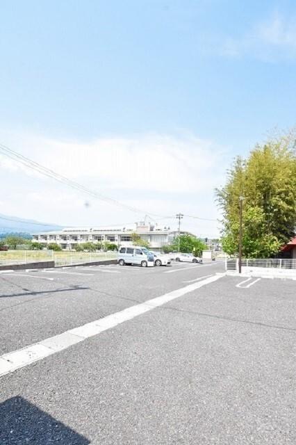 サニーヒル　Ⅱ（101） 駐車場