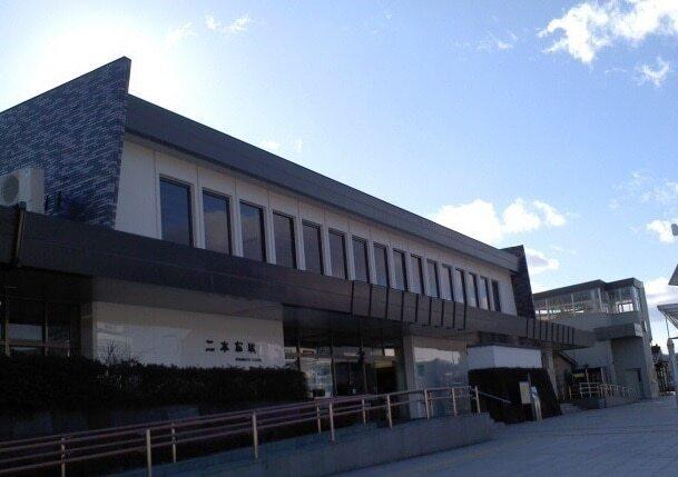 二本松駅：2200m