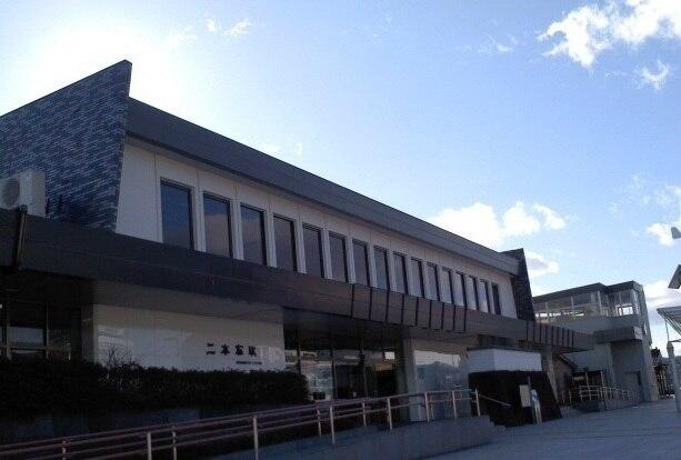 二本松駅：2600m