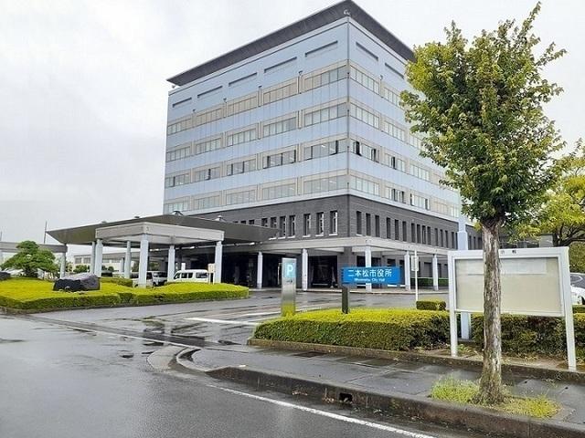 二本松市役所：500m