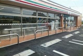 セブンイレブン二本松油井中條店：180m