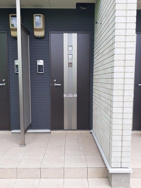 メゾンひまわり（101） エントランス