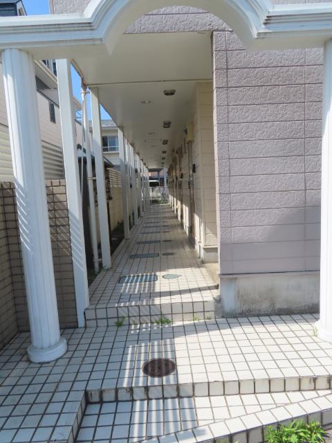 ユピテル丸子 エントランス