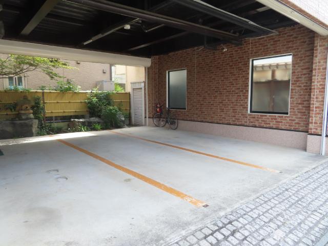 S・K・T三河 駐車場