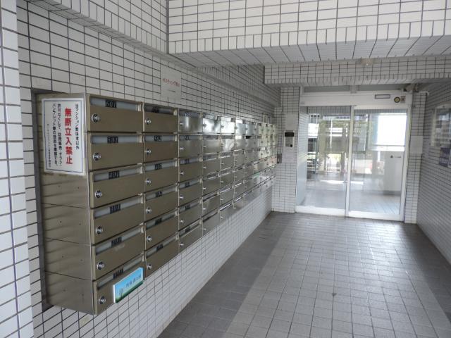 ホーユウコンフォルト南福島 エントランス