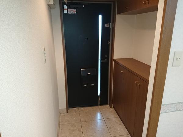 明石市中崎マンション 玄関