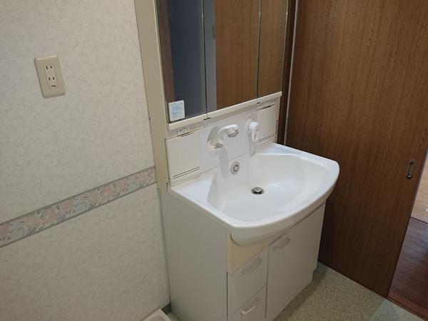 明石市中崎マンション 洗面