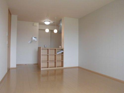 明石市大久保町谷八木マンション リビング