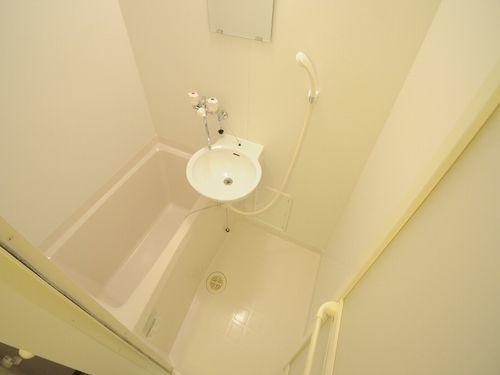 明石市魚住町住吉アパート バス／シャワー