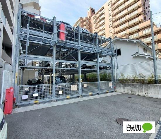 明石市小久保マンション 駐車場
